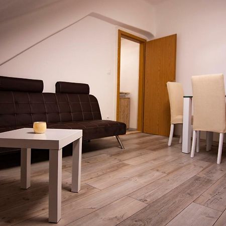 Lipa Appartement Split Buitenkant foto