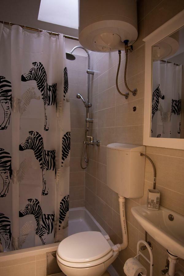 Lipa Appartement Split Buitenkant foto
