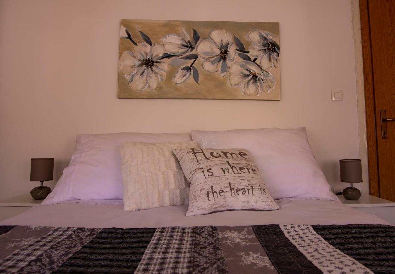 Lipa Appartement Split Buitenkant foto